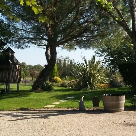 Le Clos De Saint Amour Montauban Luaran gambar